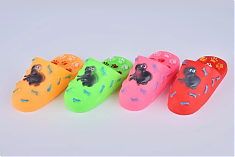Игрушка-пищалка для собак Тапок (15,5 см), микс, NUNBELL