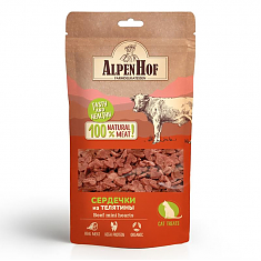 Лакомство ALPENHOF сердечки из телятины для кошек, 50 г.